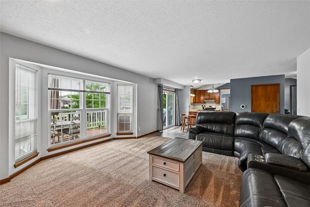 6907 Terrazzo Drive NW, Cedar Rapids, IA 53405