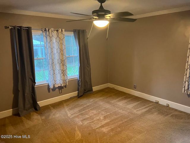 313 E 1st Avenue, Chadbourn, NC 28431