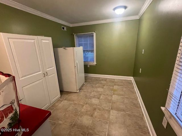 313 E 1st Avenue, Chadbourn, NC 28431