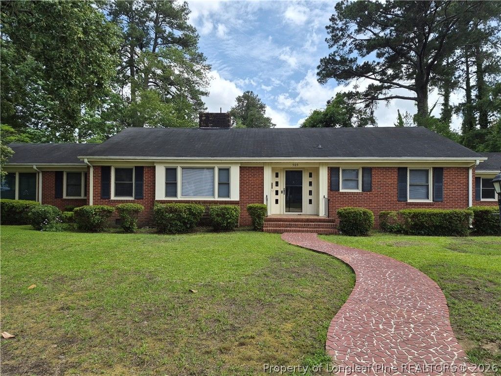 505 W. 24th Street, Lumberton, NC 28358 — photo 2