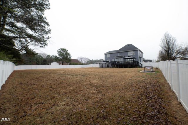 5716 Farragon Hill Lane, Wendell, NC 27591