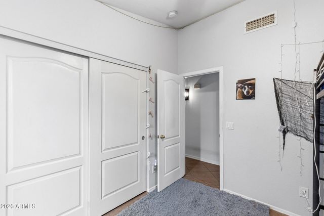 9649 W IRMA Lane, Peoria, AZ 85382