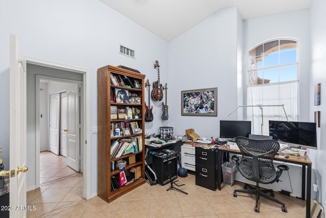 9649 W IRMA Lane, Peoria, AZ 85382