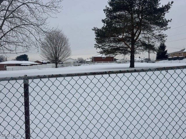 335 Rockdale Road, Follansbee, WV 26037