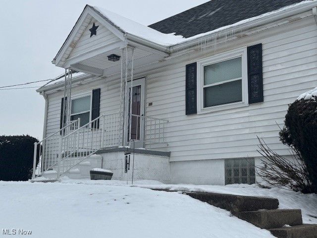 335 Rockdale Road, Follansbee, WV 26037