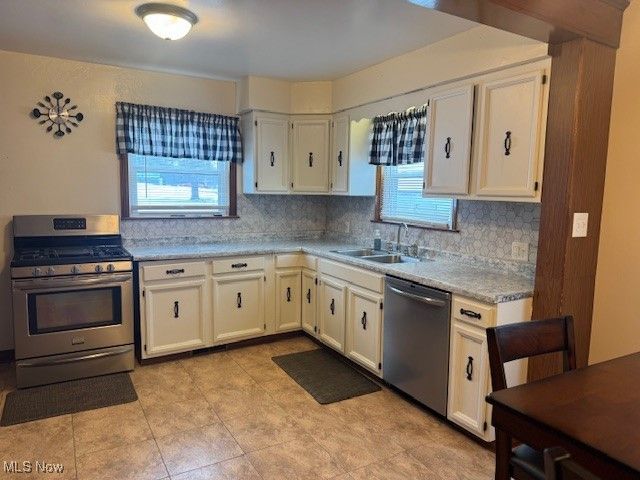 335 Rockdale Road, Follansbee, WV 26037