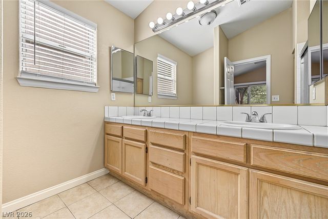 1816 Glenwillow Drive, Las Vegas, NV 89117