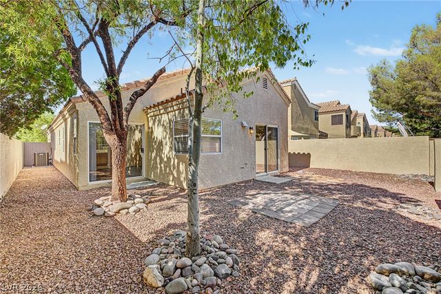 1816 Glenwillow Drive, Las Vegas, NV 89117