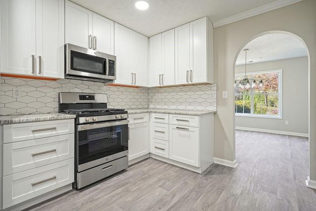 4662 Webster NW Way, Acworth, GA 30101