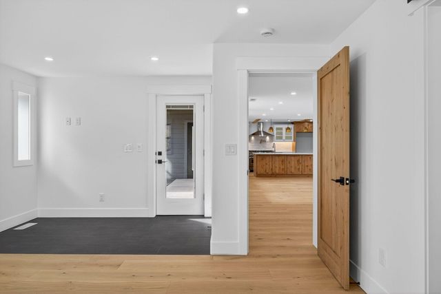 4691 Cherry Lane, Medford, OR 97504