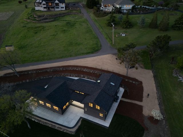 4691 Cherry Lane, Medford, OR 97504