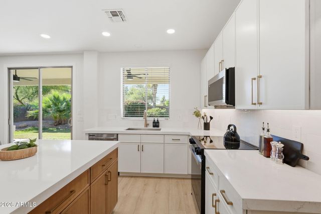 2645 E ELMWOOD Place, Chandler, AZ 85249