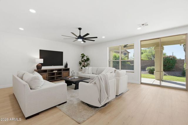 2645 E ELMWOOD Place, Chandler, AZ 85249