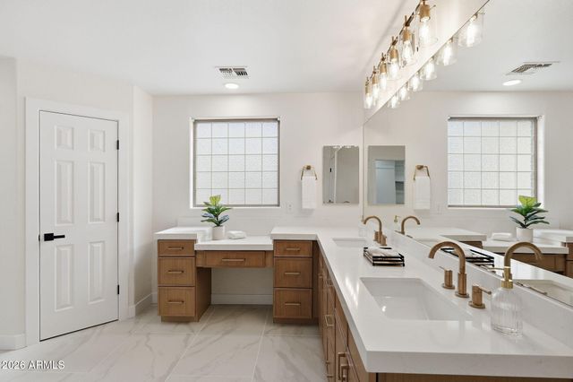 2645 E ELMWOOD Place, Chandler, AZ 85249