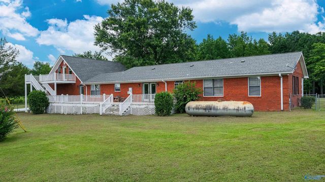 2531 County Road 119, Fort Payne, AL 35968