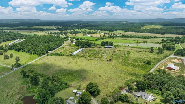 2531 County Road 119, Fort Payne, AL 35968