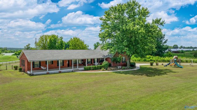 2531 County Road 119, Fort Payne, AL 35968