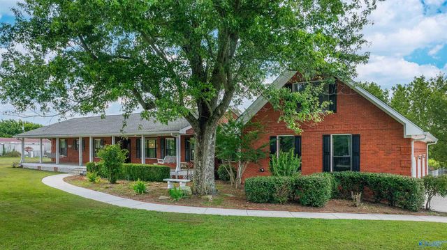 2531 County Road 119, Fort Payne, AL 35968