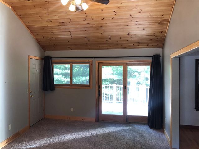 20 Richard Street, Smithfield, RI 02917