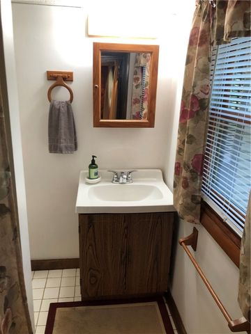 20 Richard Street, Smithfield, RI 02917