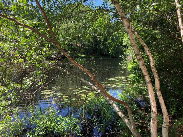 20 Richard Street, Smithfield, RI 02917