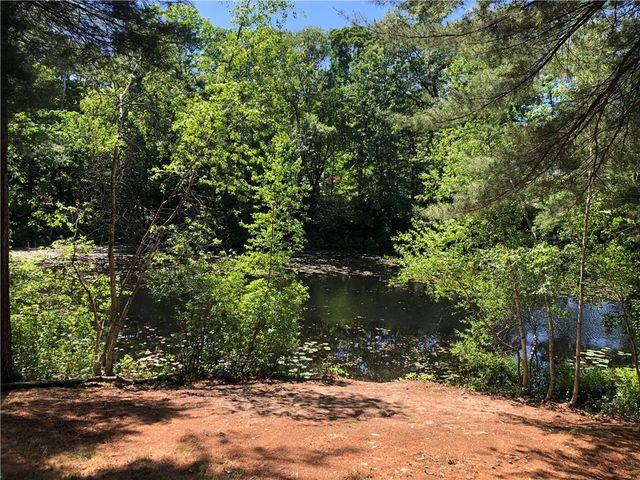 20 Richard Street, Smithfield, RI 02917