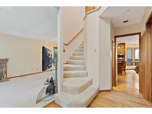 10125 Sw 72ND Ave, Portland, OR 97223