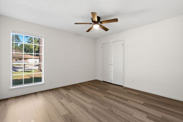 25407 Lancewood Drive, Spring, TX 77373