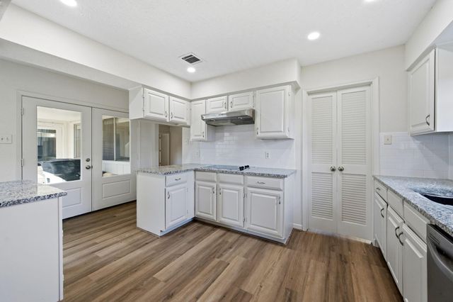 25407 Lancewood Drive, Spring, TX 77373