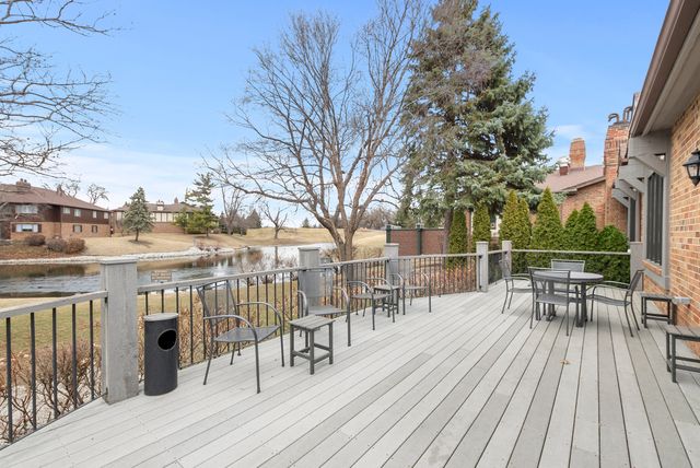 13159 S Westview Drive 2B, Palos Heights, IL 60463