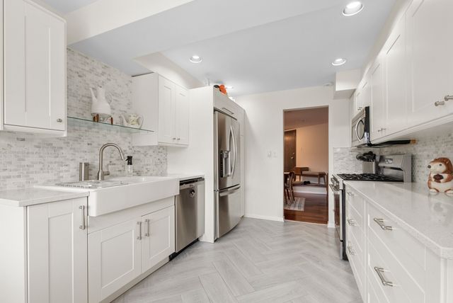 13159 S Westview Drive 2B, Palos Heights, IL 60463