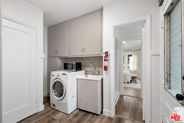 205 S Hamel Drive, Beverly Hills, CA 90211