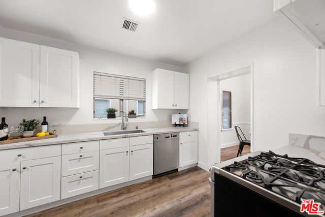 205 S Hamel Drive, Beverly Hills, CA 90211