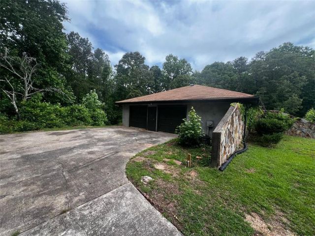 4391 Leola Road, Douglasville, GA 30135