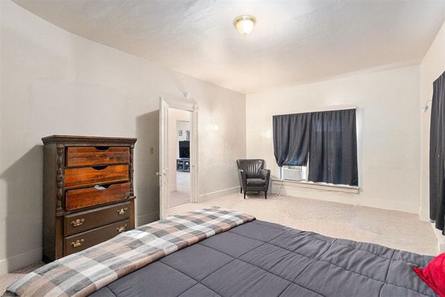 210 N Lavinia Street, Ludington, MI 49431