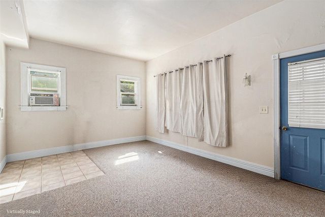 210 N Lavinia Street, Ludington, MI 49431