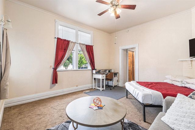 210 N Lavinia Street, Ludington, MI 49431