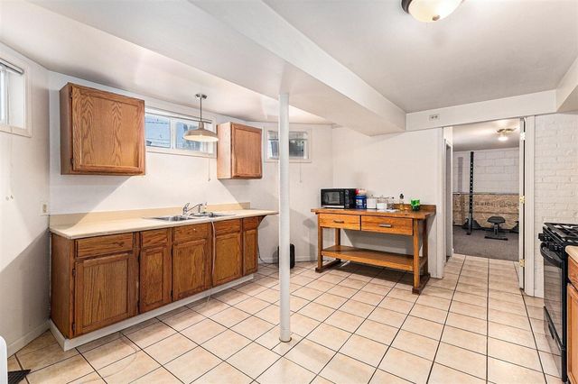 210 N Lavinia Street, Ludington, MI 49431