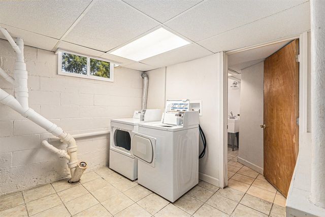 210 N Lavinia Street, Ludington, MI 49431