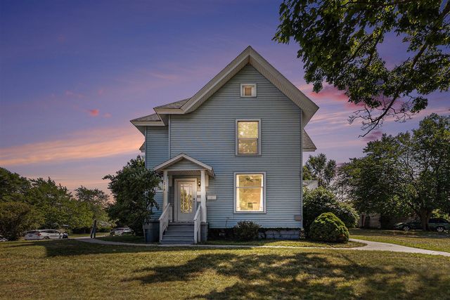 210 N Lavinia Street, Ludington, MI 49431