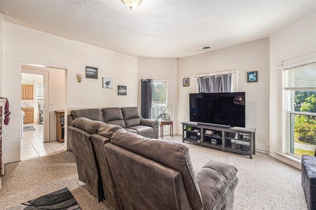 210 N Lavinia Street, Ludington, MI 49431