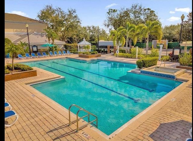 6413 ASTOR VILLAGE AVENUE 216, Orlando, FL 32835