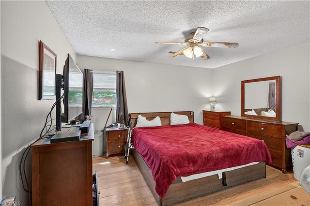270 Weisner Street, Winston-salem, NC 27127