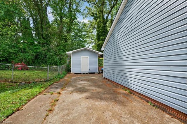 270 Weisner Street, Winston-salem, NC 27127