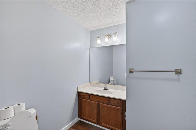270 Weisner Street, Winston-salem, NC 27127