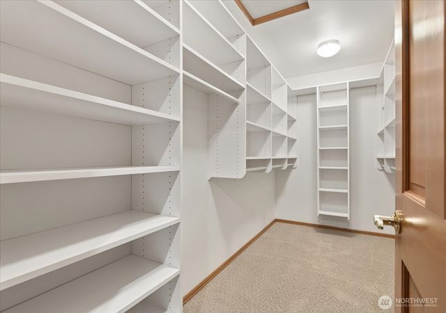 10830 179th Court NE, Redmond, WA 98052