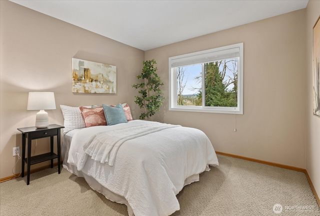 10830 179th Court NE, Redmond, WA 98052