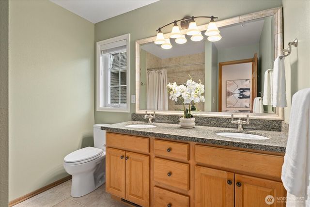 10830 179th Court NE, Redmond, WA 98052