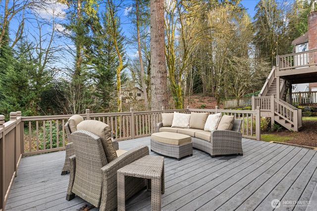 10830 179th Court NE, Redmond, WA 98052