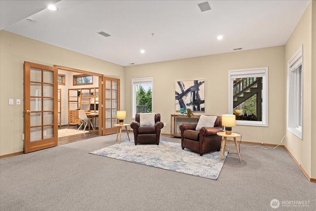 10830 179th Court NE, Redmond, WA 98052